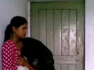 Indian Amateur College Babe Juicy Tits Pussy Licked Homemade mms