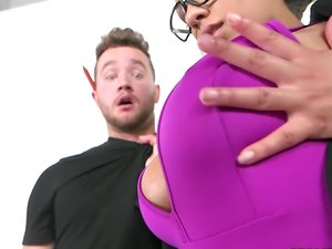 BigTitsBoss - Pricey pussy
